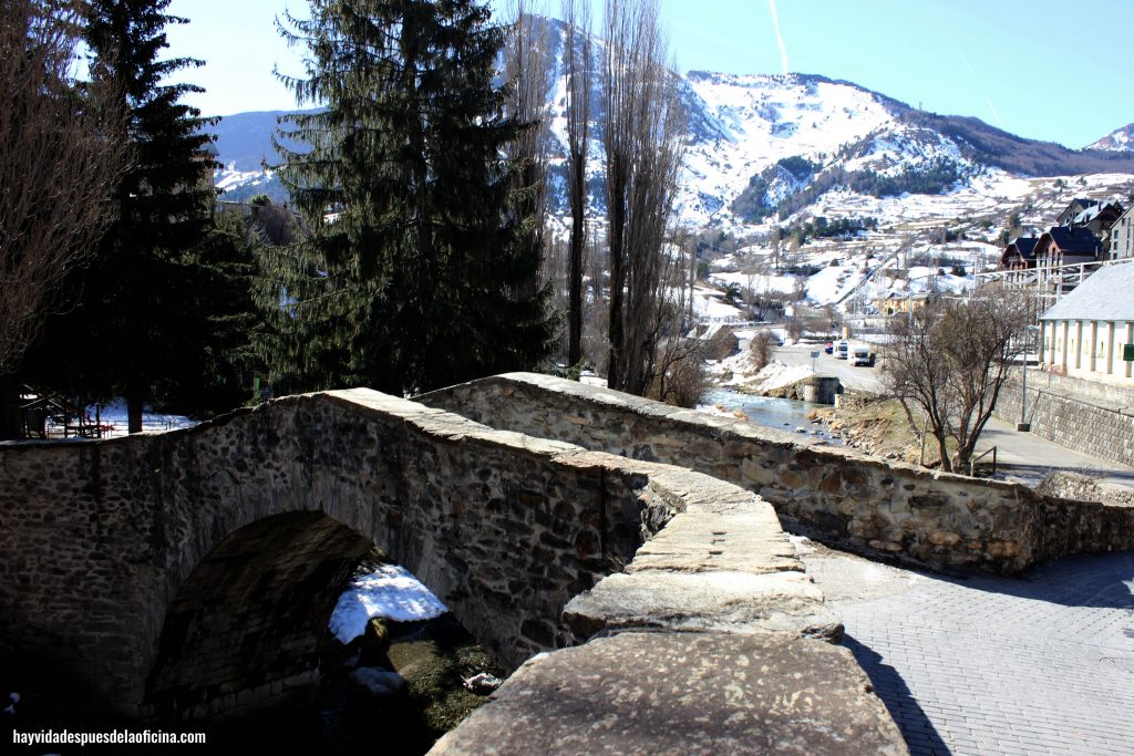 Excursión Valle de Tena y Canfranc - Hay Vida Después de la Oficina